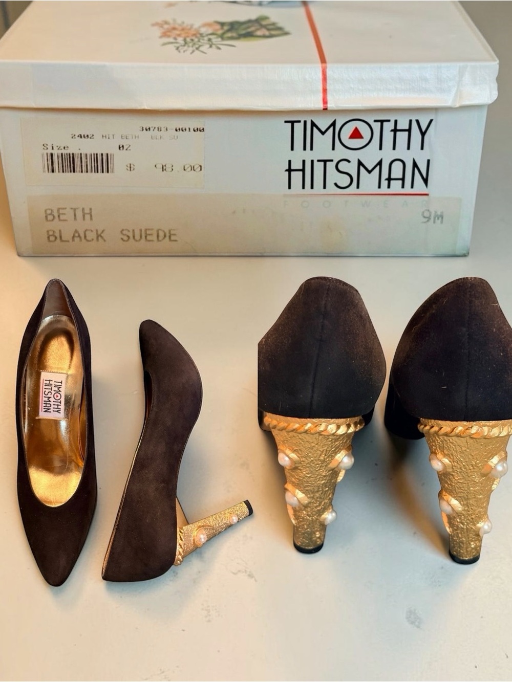 Vintage Timothy Hitsman Black Suede Pearl Gold Statement Heels Pumps 9M